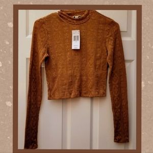 FRESHMAN CROPTOP SWEATER